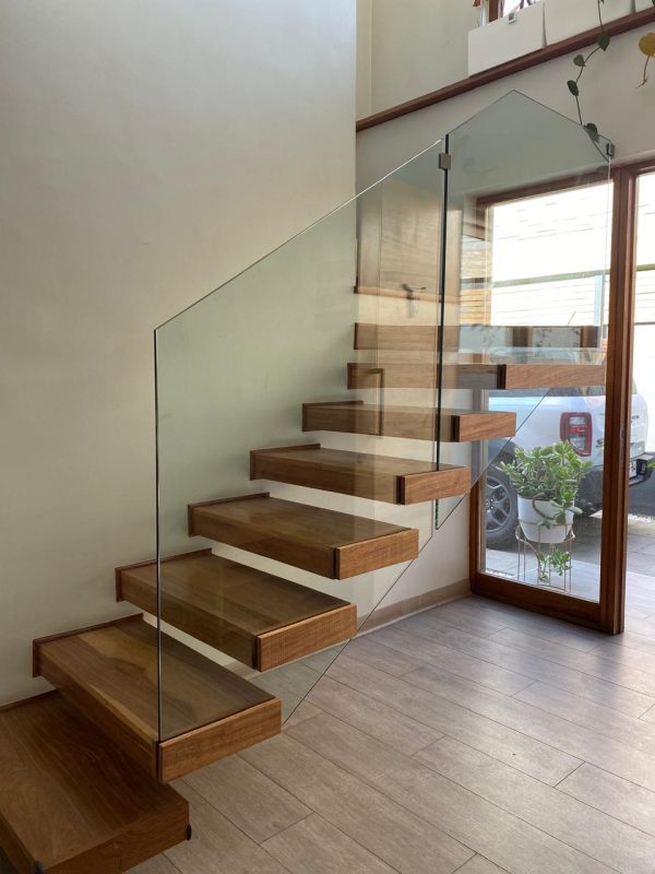 WhatsApp Image 2025-06-17 at 3.43.24 PM (3) Barandas de Escaleras